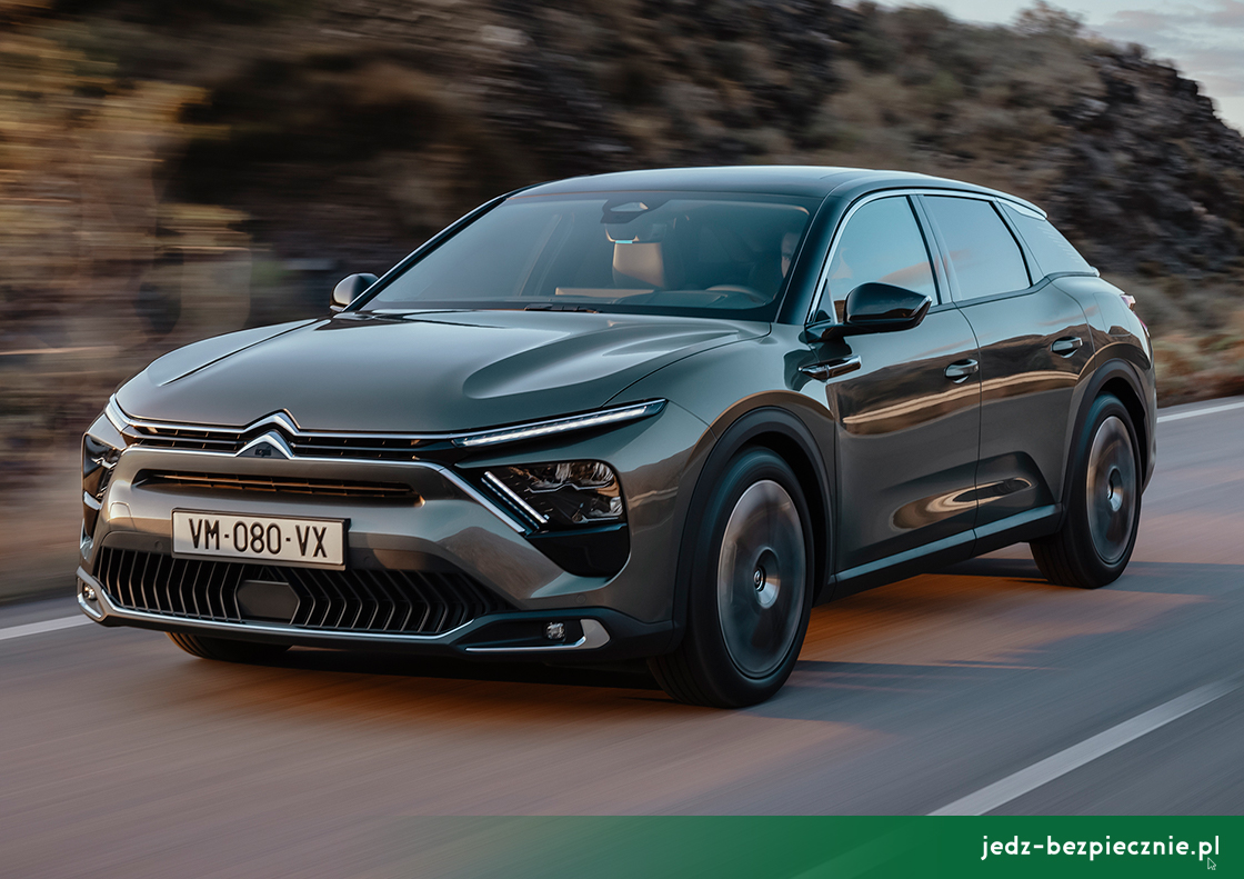 Premiera tygodnia - Citroen C5 X - nowy model w gamie Citroena, po trochu sedan i kombi w podwyższonym nadwoziu